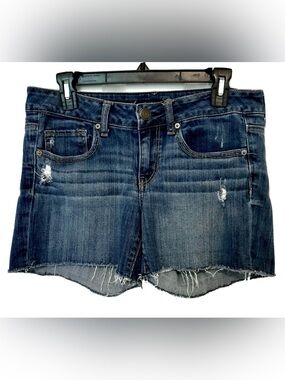 American Eagle Womens Size 8 Stretch Raw Hem Distressed Whiskered Jean Shorts